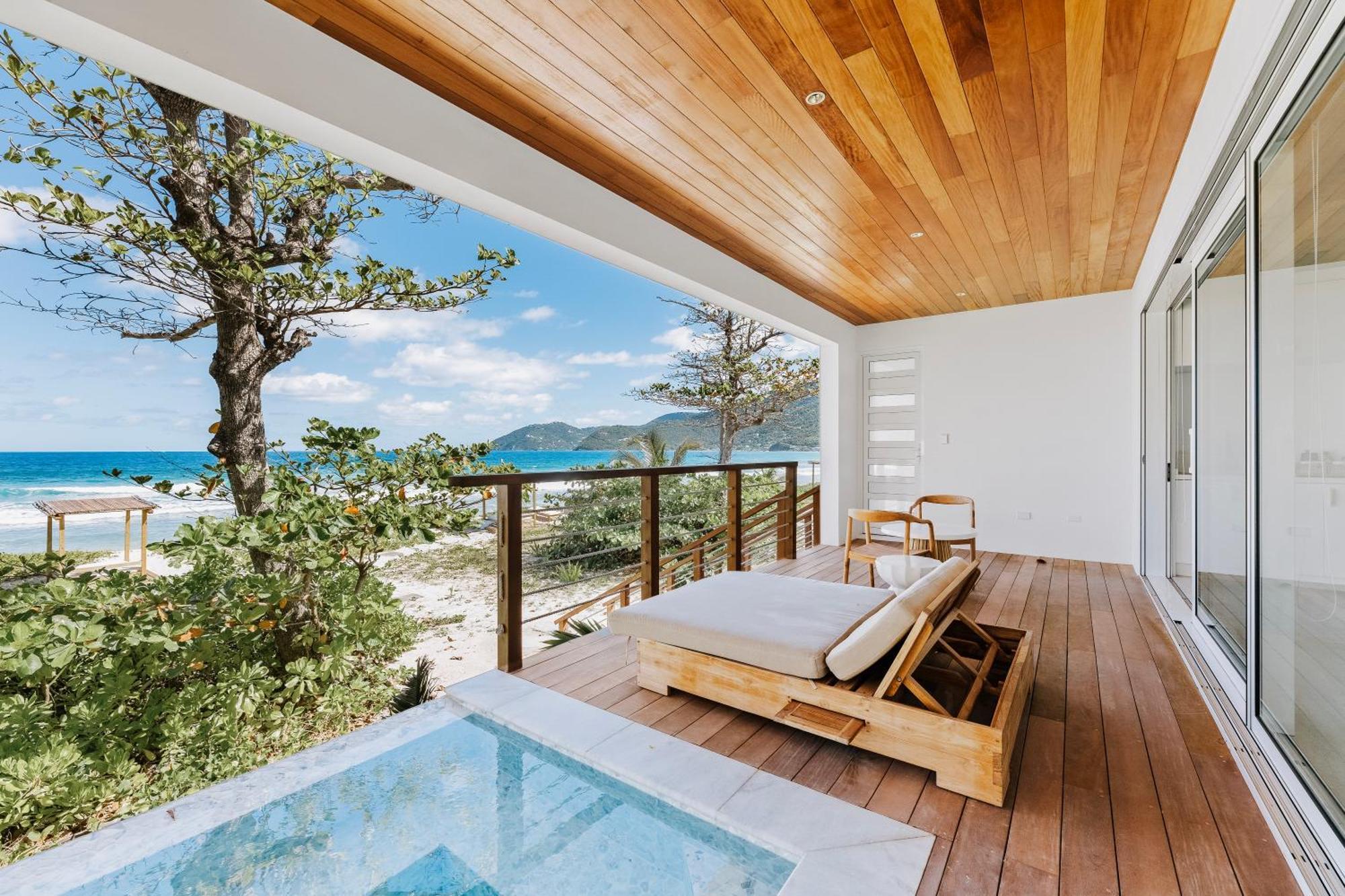 Long Bay Beach Resort Freshwater Pond エクステリア 写真